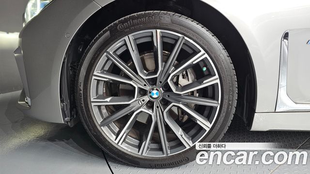 BMW 7-Series 2020 — photo 5