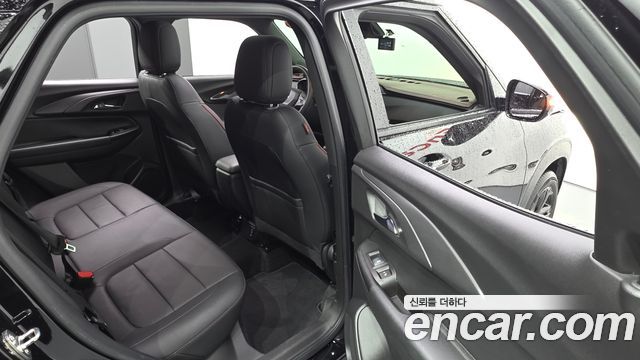 Chevrolet Korea Trailblazer 2022 — photo 17