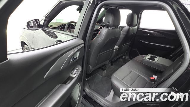 Chevrolet Korea Trailblazer 2022 — photo 18