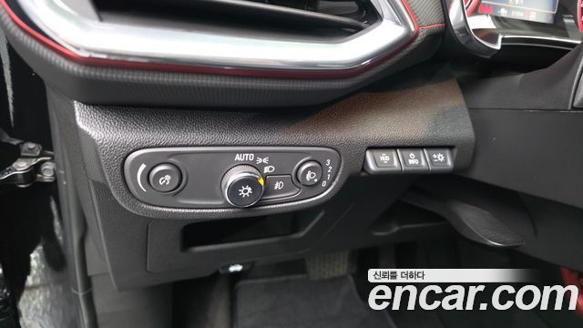 Chevrolet Korea Trailblazer 2022 — photo 26