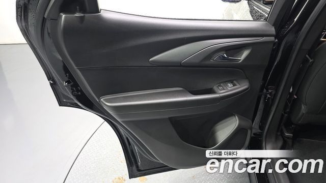 Chevrolet Korea Trailblazer 2022 — photo 15
