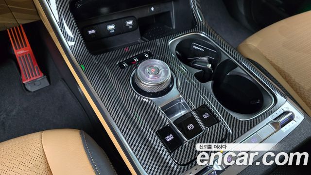 Kia Canival 2023 — photo 12