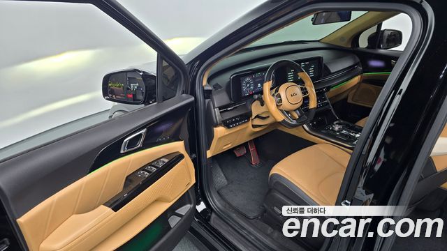Kia Canival 2023 — photo 17
