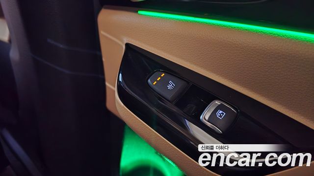 Kia Canival 2023 — photo 26