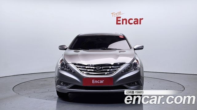 Hyundai Sonata 2011 — photo 3
