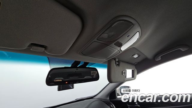 Hyundai Sonata 2011 — photo 16