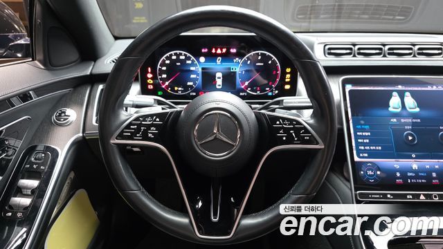 Mercedes-Benz S-Class 2021 — photo 19