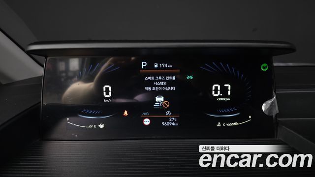 Hyundai Staria 2022 — photo 11