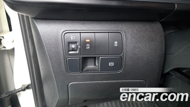 Hyundai Staria 2022 — photo 27