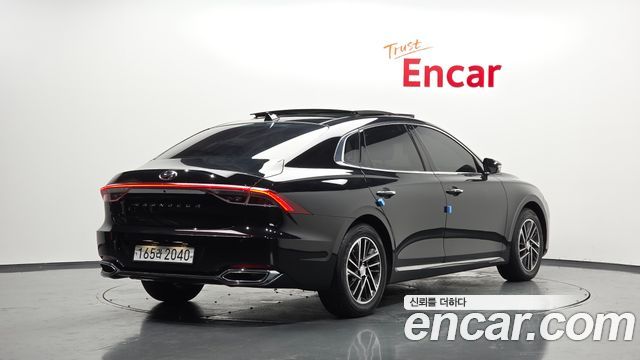 Hyundai Grandeur 2022 — photo 2