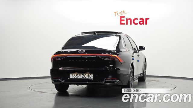 Hyundai Grandeur 2022 — photo 4