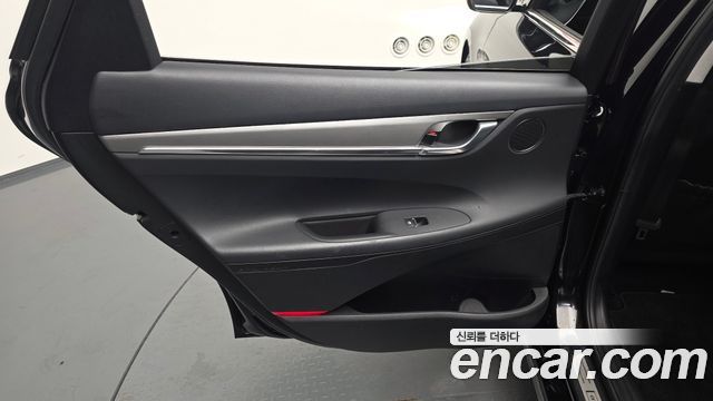 Hyundai Grandeur 2022 — photo 14