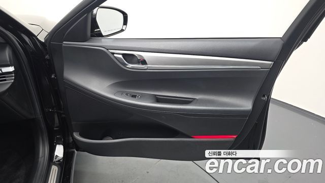 Hyundai Grandeur 2022 — photo 15