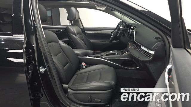 Hyundai Grandeur 2022 — photo 16