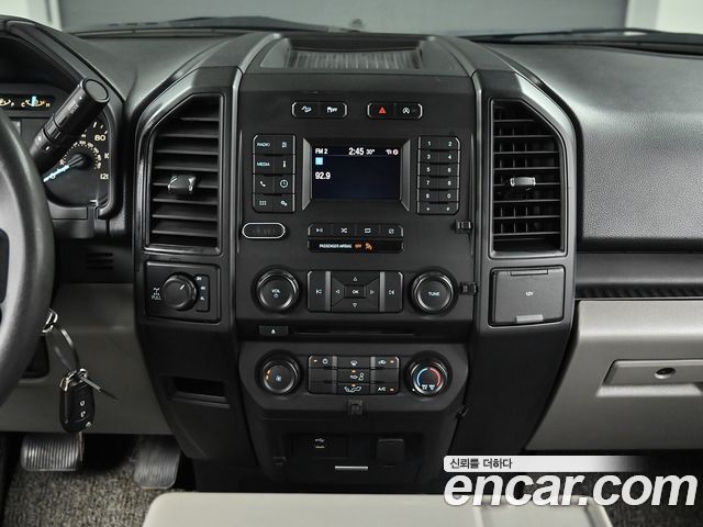 Ford F150 2018 — photo 9