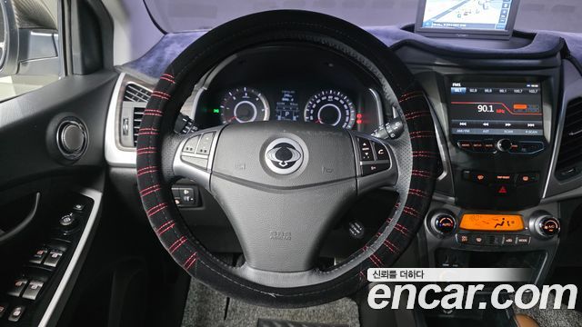KG Mobility KORANDO 2016 — photo 13