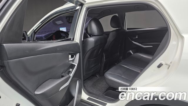 KG Mobility KORANDO 2016 — photo 18
