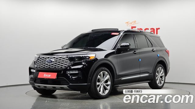 Ford Explorer 2021 — photo 32