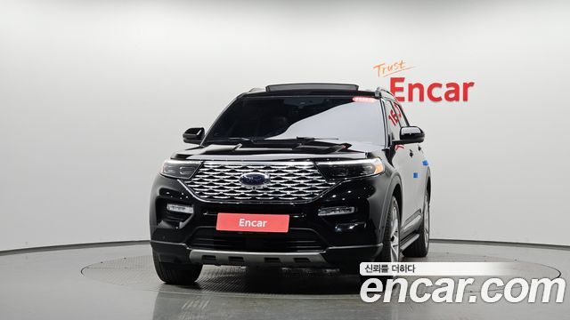 Ford Explorer 2021 — photo 3
