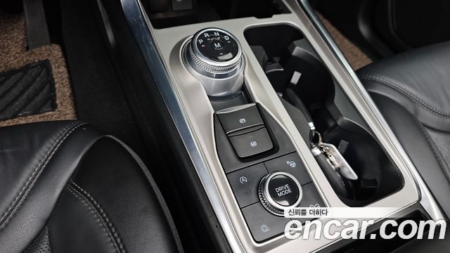 Ford Explorer 2021 — photo 12