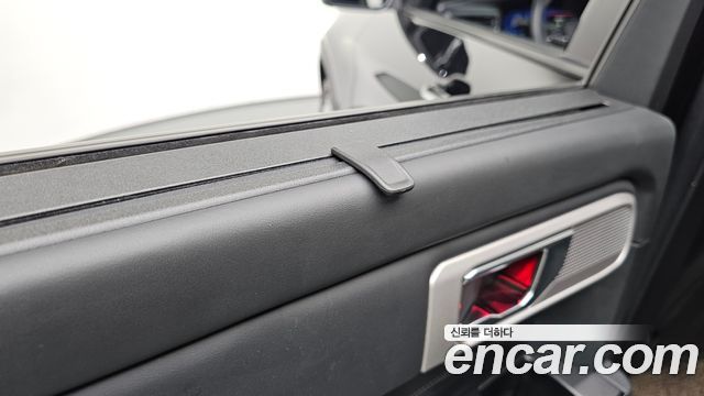 Ford Explorer 2021 — photo 28