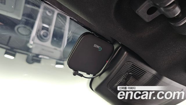 Ford Explorer 2021 — photo 30