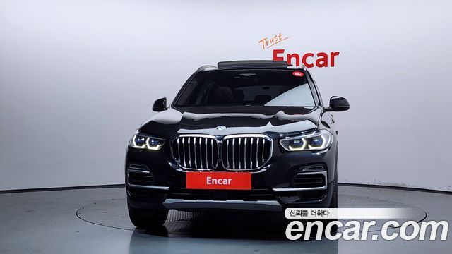 BMW X5 2021 — photo 3