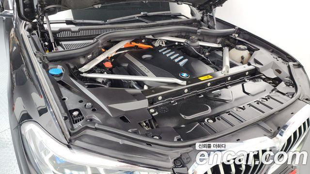 BMW X5 2021 — photo 6