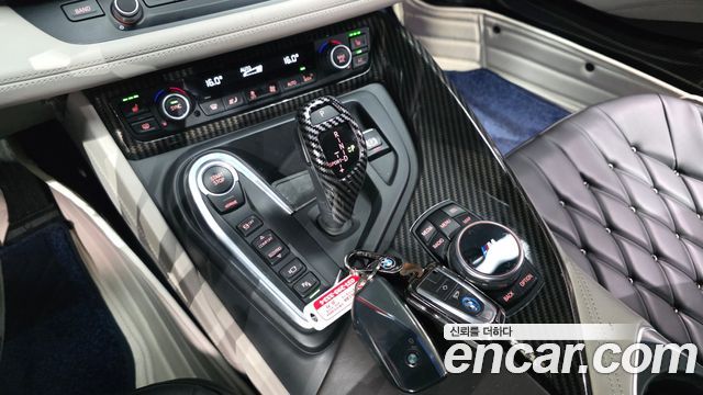 BMW i8 2015 — photo 12