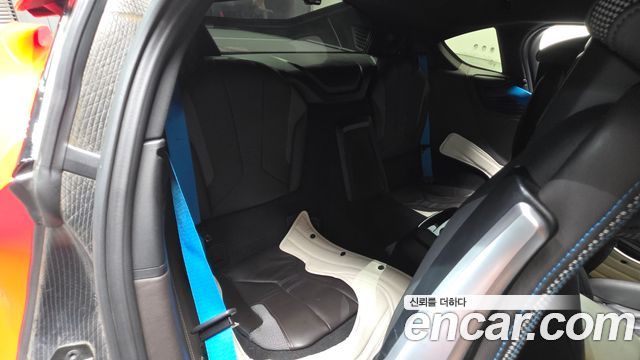 BMW i8 2015 — photo 17