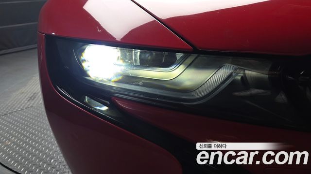 BMW i8 2015 — photo 8