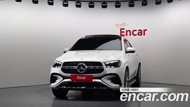 Mercedes-Benz GLE-Class 2025 — photo 3