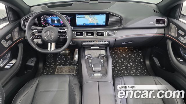 Mercedes-Benz GLE-Class 2025 — photo 10