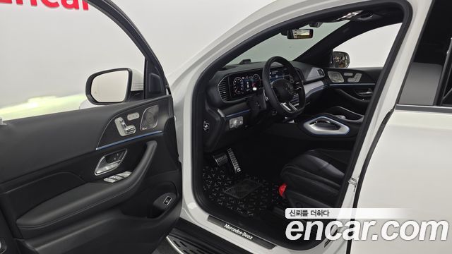 Mercedes-Benz GLE-Class 2025 — photo 13