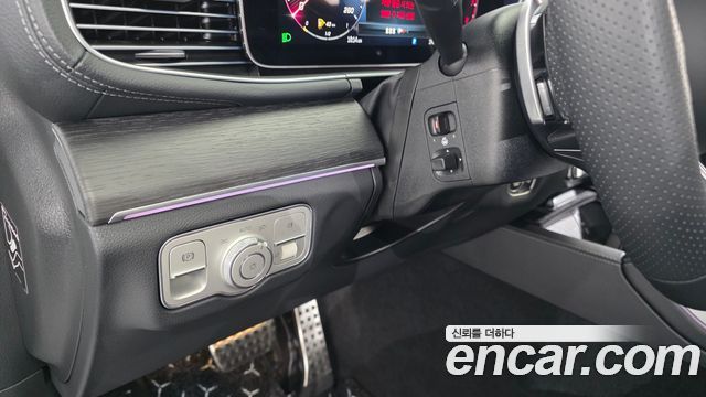 Mercedes-Benz GLE-Class 2025 — photo 27