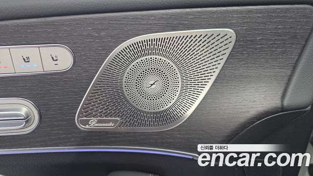 Mercedes-Benz GLE-Class 2025 — photo 33