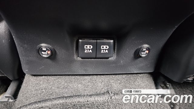Toyota Camry 2019 — photo 18