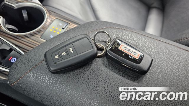 Toyota Camry 2019 — photo 22