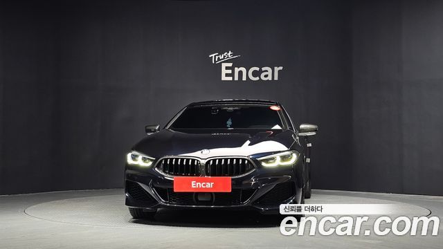 BMW 8-Series 2022 — photo 3