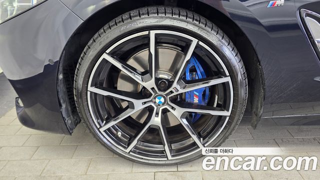 BMW 8-Series 2022 — photo 5