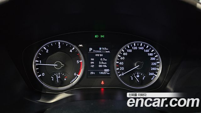 Hyundai Santafe 2019 — photo 11