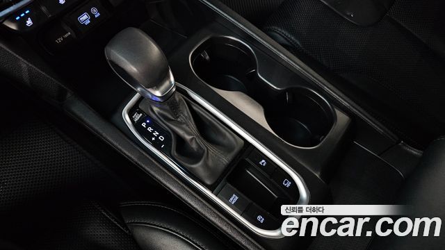 Hyundai Santafe 2019 — photo 12