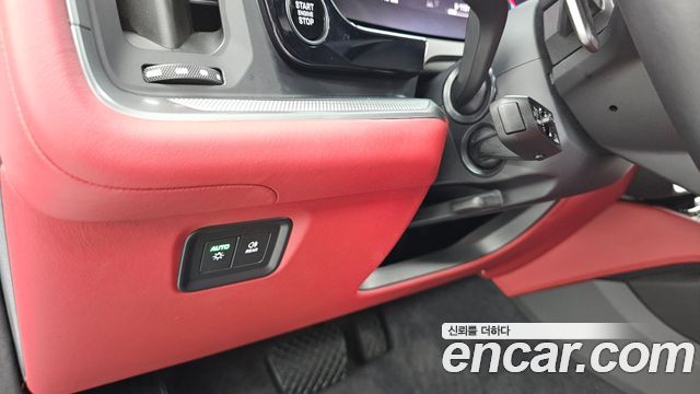 Porsche Cayenne 2024 — photo 30