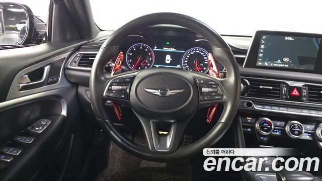 Genesis G70 2019 — photo 13
