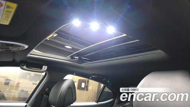 Genesis G70 2019 — photo 19