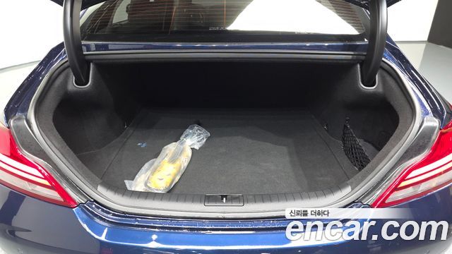 Genesis G70 2019 — photo 20