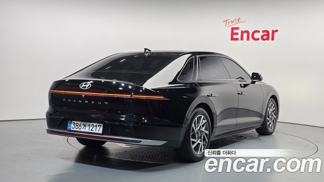 Hyundai Grandeur 2023 — photo 2