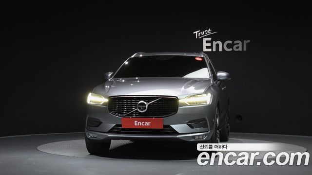 Volvo XC60 2019 — photo 3