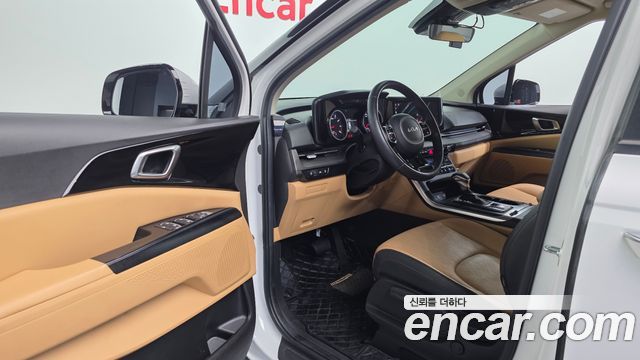 Kia Canival 2023 — photo 13