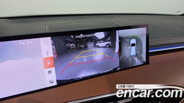 Genesis GV70 2025 — photo 14